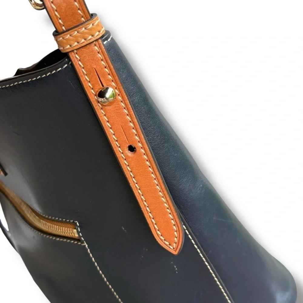 Dooney & Bourke Florentine Ridley Crossbody Bag Navy Leather - Picture 6 of 10